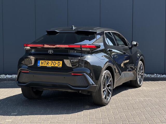 Toyota C-HR 2.0 Plug-in Hybrid 220 Executive