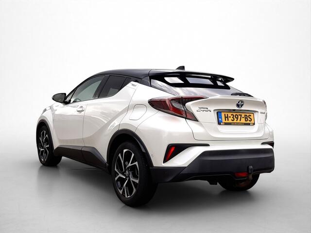 Toyota C-HR 1.8 Hybrid Style | Lederen bekleding | Stoelverwarming | JBL | Navigatie | JBL | Trekhaak | Parkeersensoren voor+achter met assistent | Dodehoek detectie |