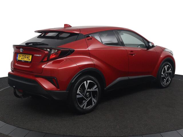 Toyota C-HR 1.8 Hybrid Style | Trekhaak | Parkeersensoren Rondom | Navigatie | Adaptieve Cruise control |
