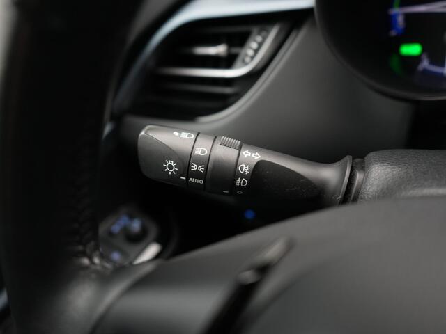 Toyota C-HR 2.0 Hybrid Dynamic