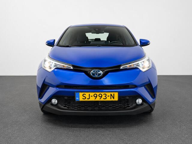 Toyota C-HR 1.8 Hybrid Active Trekhaak Camera Lane Assist Navigatie Cruise Control Parkeersensoren Climate Control Bluetooth