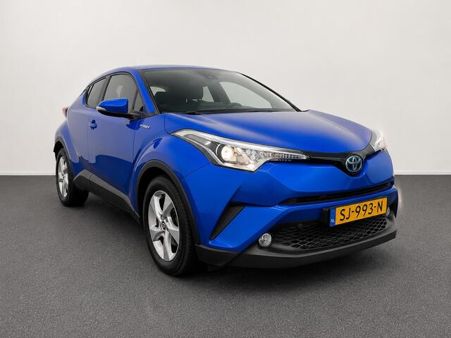 Toyota C-HR 1.8 Hybrid Active Trekhaak Camera Lane Assist Navigatie Cruise Control Parkeersensoren Climate Control Bluetooth