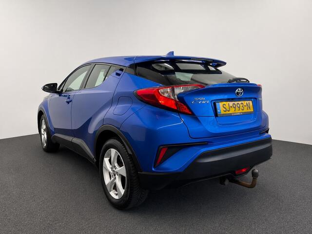 Toyota C-HR 1.8 Hybrid Active Trekhaak Camera Lane Assist Navigatie Cruise Control Parkeersensoren Climate Control Bluetooth