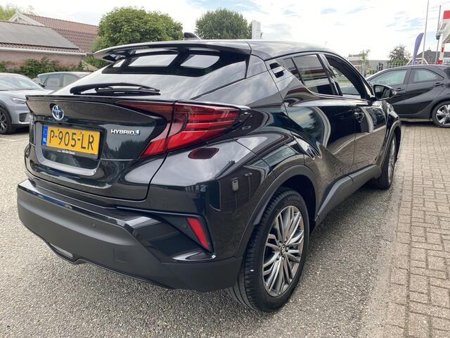Toyota C-HR 1.8 Hybrid Executive Leder / Stuurverwarming / Stoelverwarming