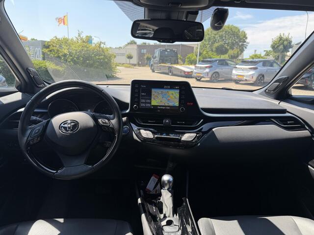 Toyota C-HR 1.8 Hybrid Bi-Tone AFNEEMBARE TREKHAAK | DODE HOEK DETECTIE | FULL LED PAKKET | LEDER | CAMERA | NAVAIGATIE | STOEL VERWARMING | AIRCO/ ECC | CRUISECONTROL | PARKEERSENSOREN | LANE ASSISTENT | DAB | KEY LESS ENTRY/GO |