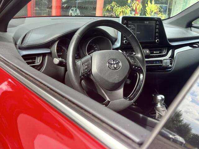 Toyota C-HR 2.0 Hybrid Style Bi-Tone | CarPlay | Stuurverw. | 184 PK
