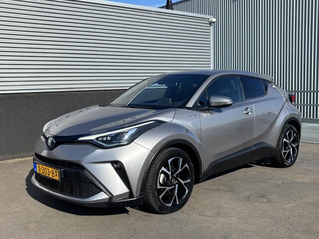 Toyota C-HR 1.8 Hybrid Style Trekhaak, Navigatie, Dodehoekdetectie, Stoelverwarming, LMV, Parkeersensoren voor + achter, Smart Key, Nieuw geleverd en dealeronderhouden