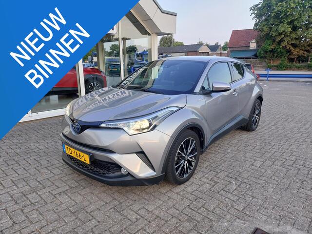 Toyota C-HR 1.8 Hybrid Dynamic Hoge instap, Hybride, camera, trekhaak
