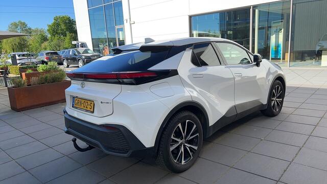 Toyota C-HR 2.0 Plug-in Hybrid 220 First Edition / Navigatie / 360 Camera / Trekhaak