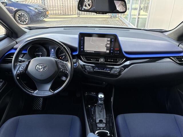 Toyota C-HR 1.8 Hybrid Bi-Tone **STOELVERWARMING/ KEYLESS/ ADAPTIEF CRUISE CONTROL**