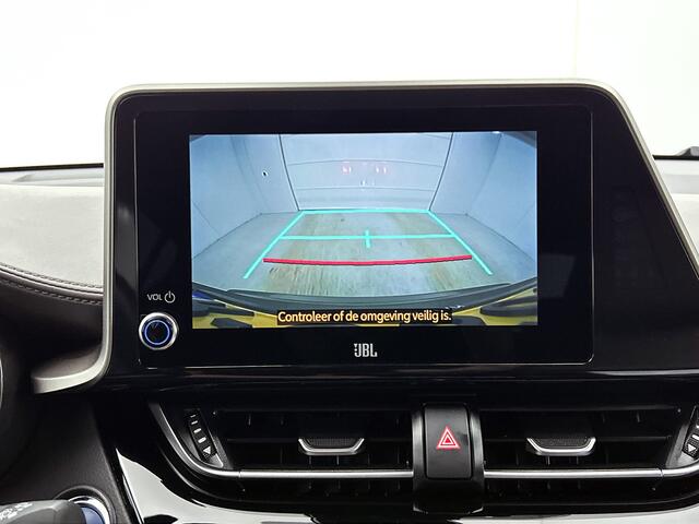 Toyota C-HR 1.8 Hybrid Executive | Dealer onderhouden | JBL | Stoel+stuurverwarming | Dodehoek detectie | Parkeersensoren voor+achter | Full LED Adaptive | Navigatie | Apple CarPlay/Android Auto | Cruise Control Adaptive |