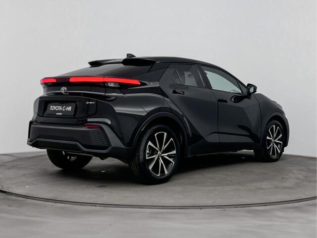 Toyota C-HR 1.8 Hybrid 140 Dynamic | Stuur-Stoelverwarming | Parkeercamera | Navigatie |