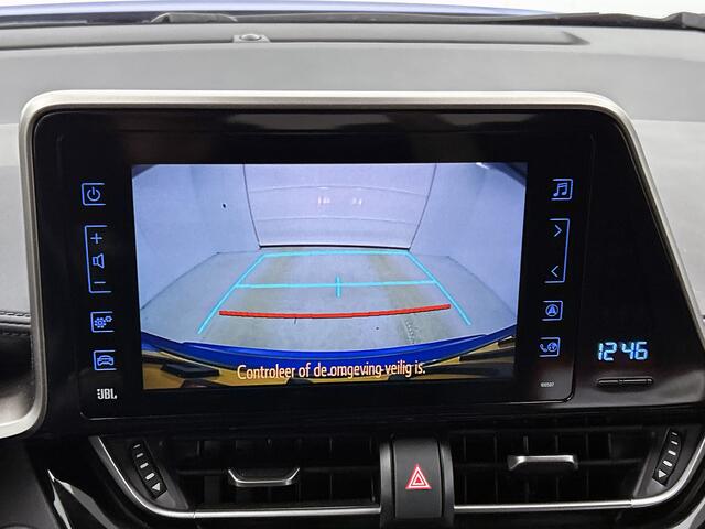 Toyota C-HR 1.8 Hybrid Business Intro