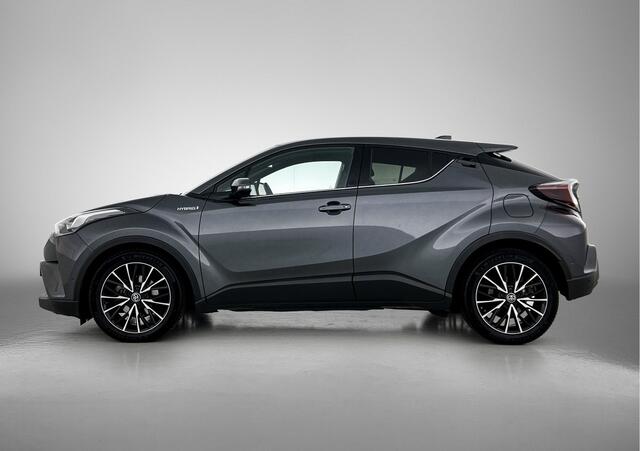 Toyota C-HR 1.8 Hybrid Executive Premium Pack | Dodehoek Detectie | Stoel+stuurverwarming | Parkeersensoren voor+achter met assistent | JBL | Cruise Control Adaptive | Navigatie | Achteruitrijcamera | Climate Control |