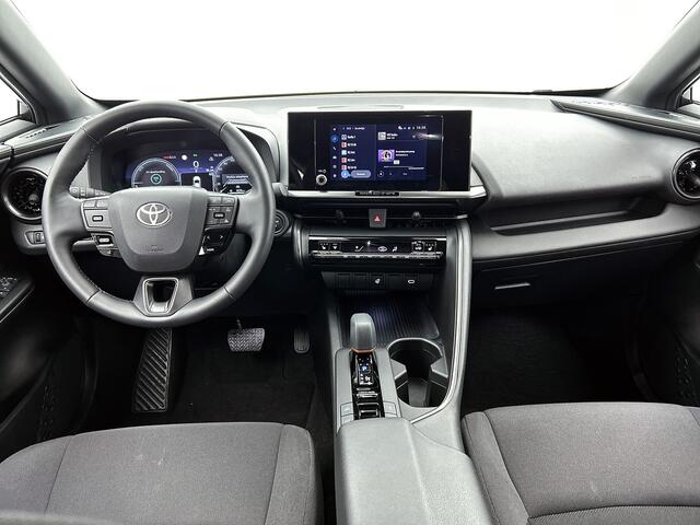 Toyota C-HR 2.0 Plug-in Hybrid 220 Dynamic | BTW Voertuig | Dodehoek detectie | Stoel+stuurverwarming | Parkeersensoren voor+achter | Navigatie | Apple CarPlay/Android Auto | Cruise Control Adaptive |