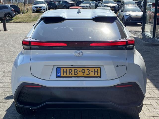 Toyota C-HR 2.0 PHEV 220 Dynamic | Stuur en Stoelverwarming