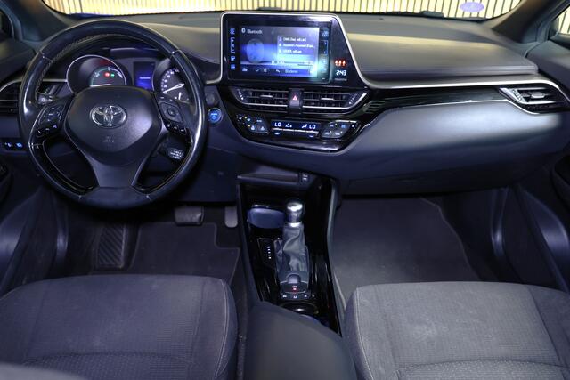 Toyota C-HR 1.8 Hybrid Business Ultimate NAVI CRUISE LANE CLIMA CAMERA STOEL VW KEYLSS START