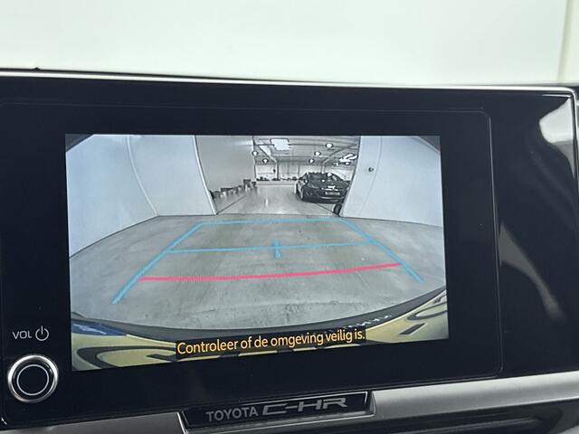 Toyota C-HR 1.8 Hybrid 140 Dynamic | Dealer Onderhouden | Dodehoek detectie | Parkeersensoren voor+achter | Navigatie | Apple CarPlay/Android Auto | Cruise Control Adaptive | Achteruitrijcamera | Bluetooth