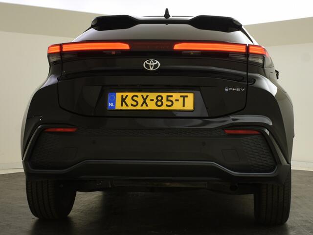 Toyota C-HR 2.0 PHEV 220 Executive Bi-Tone | Leder | Panorama | Sportstoelen