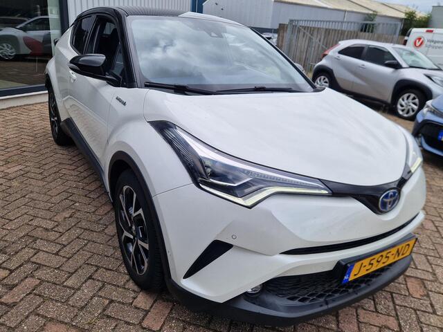 Toyota C-HR 1.8 Hybrid Bi-Tone Plus