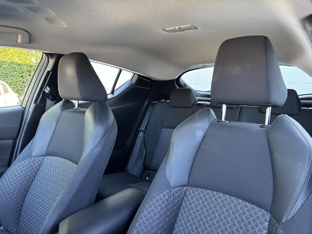 Toyota C-HR 1.8 Hybrid Dynamic l Apple Carplay/Android Auto l Navigatie l