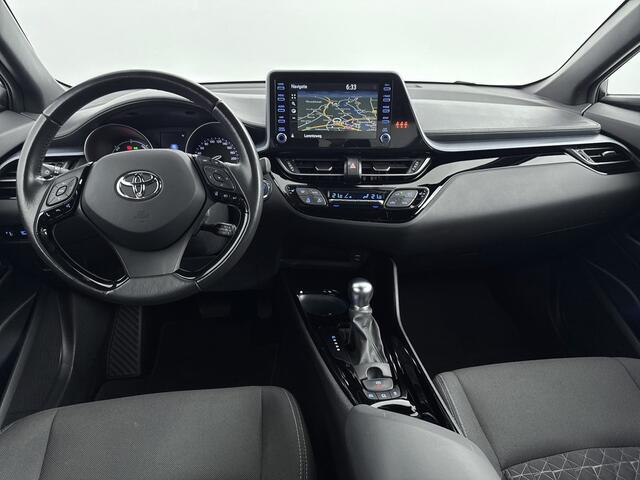 Toyota C-HR 1.8 Hybrid Bi-Tone