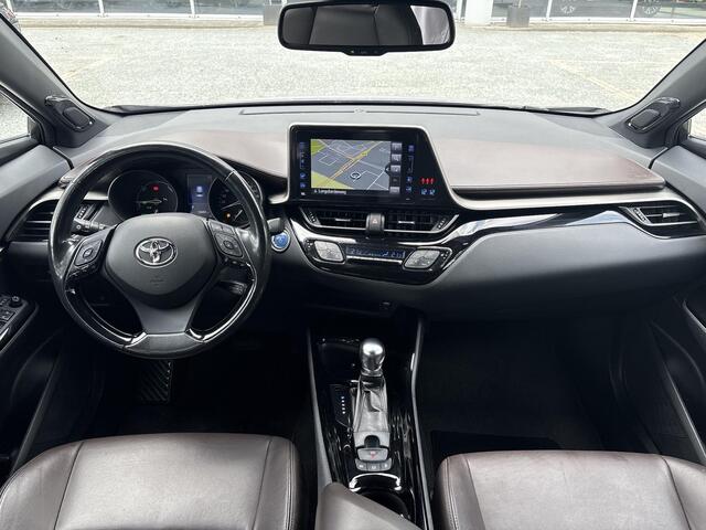 Toyota C-HR 1.8 Hybrid Executive **DODEHOEK DETECTIE/ JBL AUDIO/ PARKEERSENSOREN**