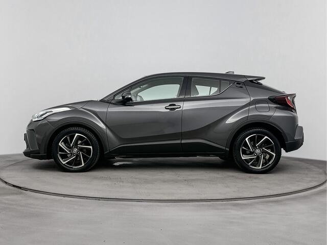 Toyota C-HR 1.8 Hybrid Dynamic Navi | Apple Carplay/Android Auto | Parkeersensoren | Lichtmetalen Velgen |
