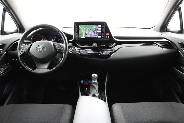Toyota C-HR 1.2 Dynamic | Stoelverwarming | Keyless | Parkeercamera | Navigatie |