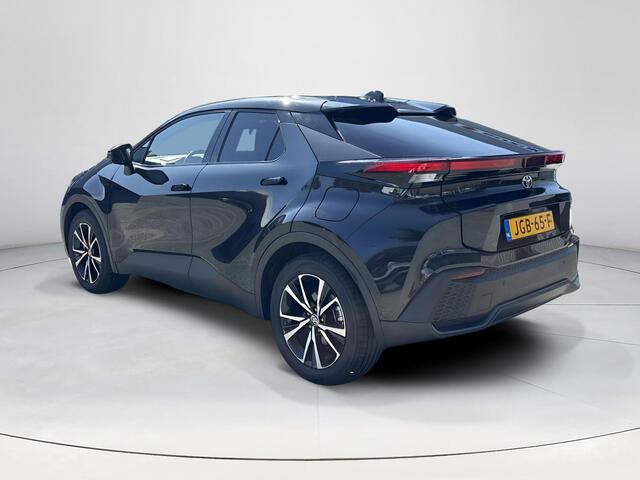 Toyota C-HR 2.0 Plug-in Hybrid 220 Dynamic **DODEHOEK DETECTIE/ PARKEERCAMERA/ STOELVERWARMING**