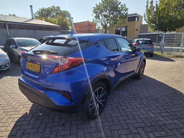 Toyota C-HR 1.8 Hybrid Dynamic