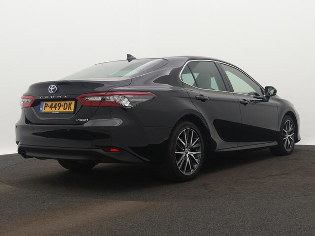 Toyota CAMRY 2.5 Hybrid Executive Automaat | Navigatie | Camera | Parkeersensoren | Cruise Control Adaptief | Dodehoek Ass. | Stoel en stuurwiel verwarmd |