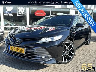 toyota-camry-2.5-hybrid-premium-sto
