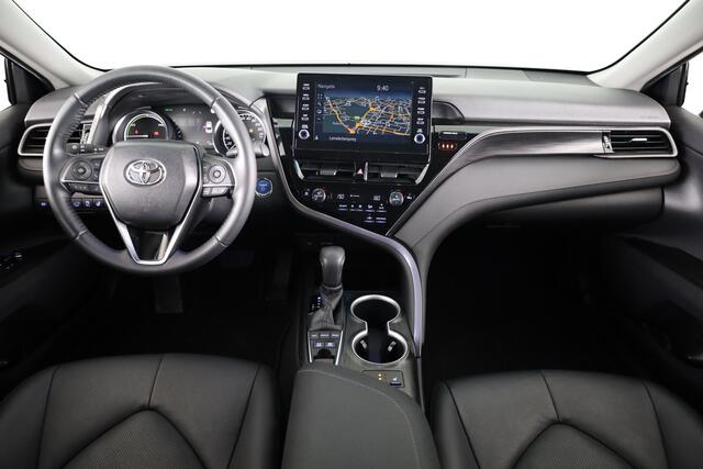 Toyota CAMRY 2.5 Hybrid Executive | Luxe lederen bekleding | Stoel /- en Stuurverwarming | Navigatie |