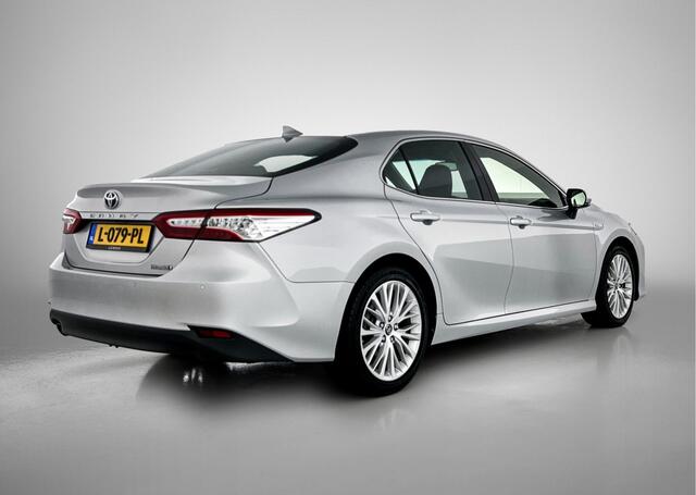 Toyota CAMRY 2.5 Hybrid Premium leseman