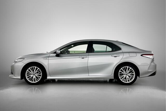 Toyota CAMRY 2.5 Hybrid Premium leseman