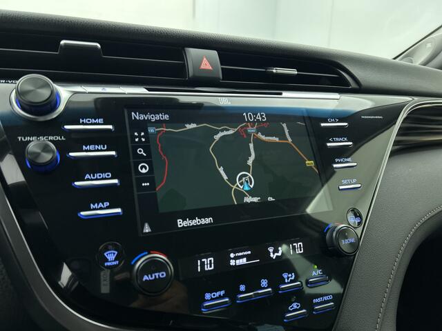 Toyota CAMRY 2.5 Hybrid Premium leseman