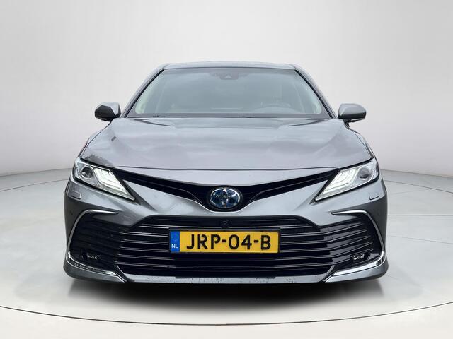 Toyota CAMRY 2.5 Hybrid Premium | Navigatie | Achterbank verwarming | JBL audio | Stoelventilatie voor |