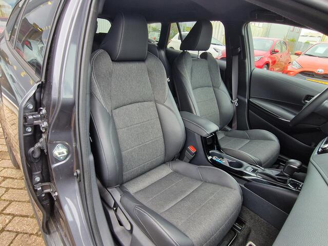 Toyota COROLLA Touring Sports 1.8 Hybrid First Edition