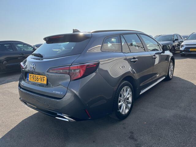 Toyota COROLLA Touring Sports Hybrid 140 Active Nieuwe type, Navigatie, Climate control, Adaptieve cruise control, 4-Season banden