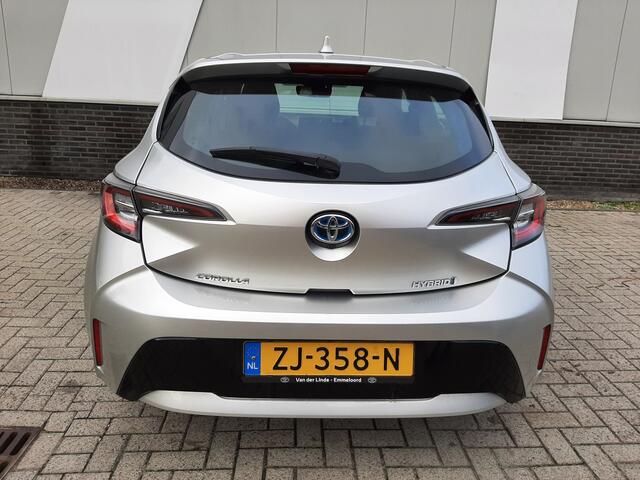 Toyota COROLLA 1.8 Hybrid First Edition | Navi | ECC | Half Leder |