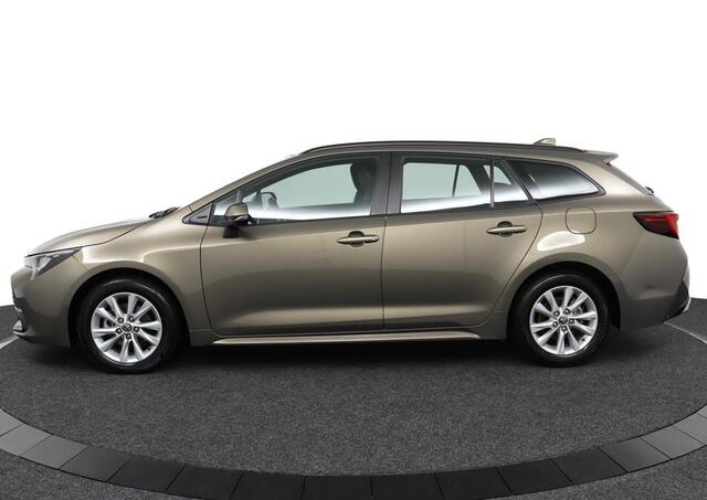 Toyota COROLLA Touring Sports Hybrid 140 Active | Apple Carplay/Android auto | Navigatie | Parkeercamera | Adaptieve Cruise-Control |