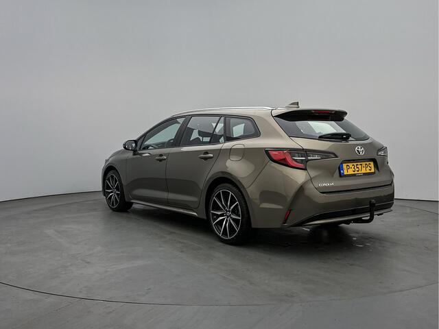 Toyota COROLLA Touring Sports 1.2 Turbo Active | Trekhaak | Camera | LM velgen | Cruise Control Adaptief |
