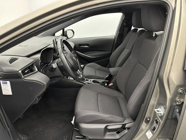 Toyota COROLLA Touring Sports 1.2 Turbo Active | Trekhaak | Camera | LM velgen | Cruise Control Adaptief |