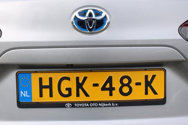 Toyota COROLLA Cross Hybrid 140 Style met Premium Pack en Panoramadak