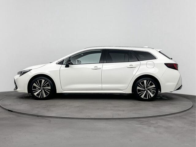 Toyota COROLLA Touring Sports Hybrid 140 Dynamic | Apple Carplay & Android Auto | Parkeercamera | | Direct leverbaar |