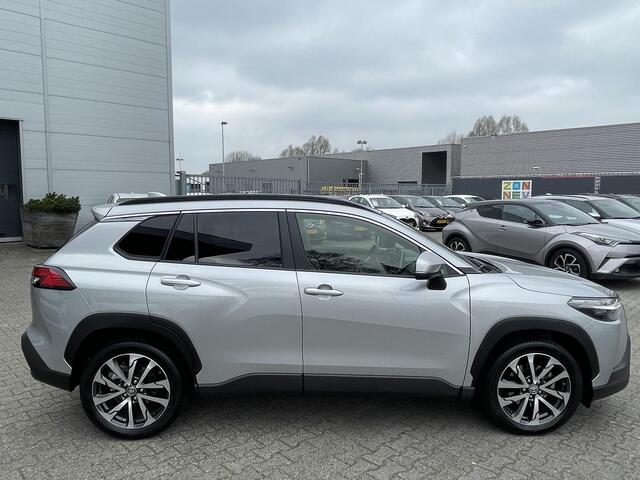 Toyota COROLLA Cross Hybrid 200 Style