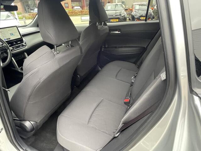 Toyota COROLLA Cross Hybrid 200 Style