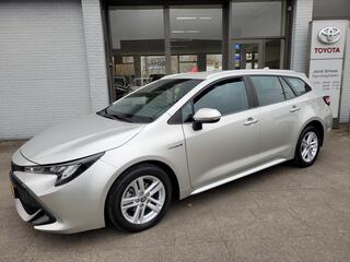 toyota-corolla-touring-sports-1.8-h
