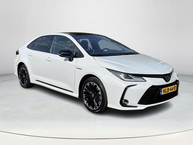 Toyota COROLLA 1.8 Hybrid GR-Sport | Navigatie | Apple CarPlay/Android auto | Achteruitrijcamera | Stoelverwarming